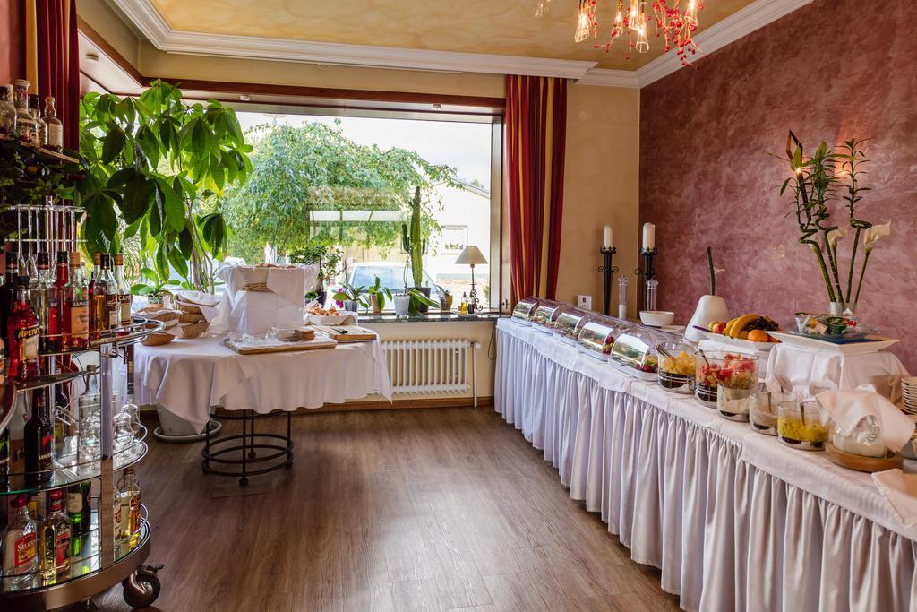 Hotel Landhaus Haffkrug Шарбойц Экстерьер фото